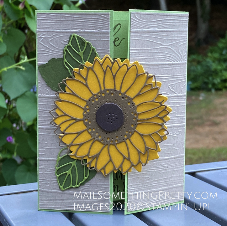 Floating Gatefold Sunflower Card